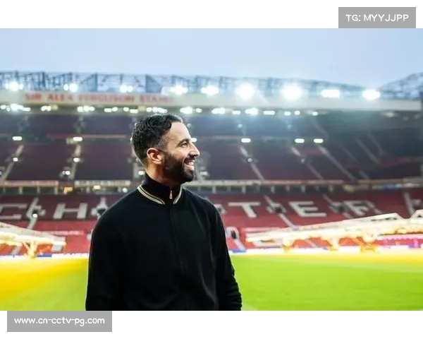 布莱顿主帅许尔策勒赞扬曼联阿莫林为顶尖教练之一